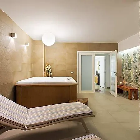 Alka Loft & فندق 4*
